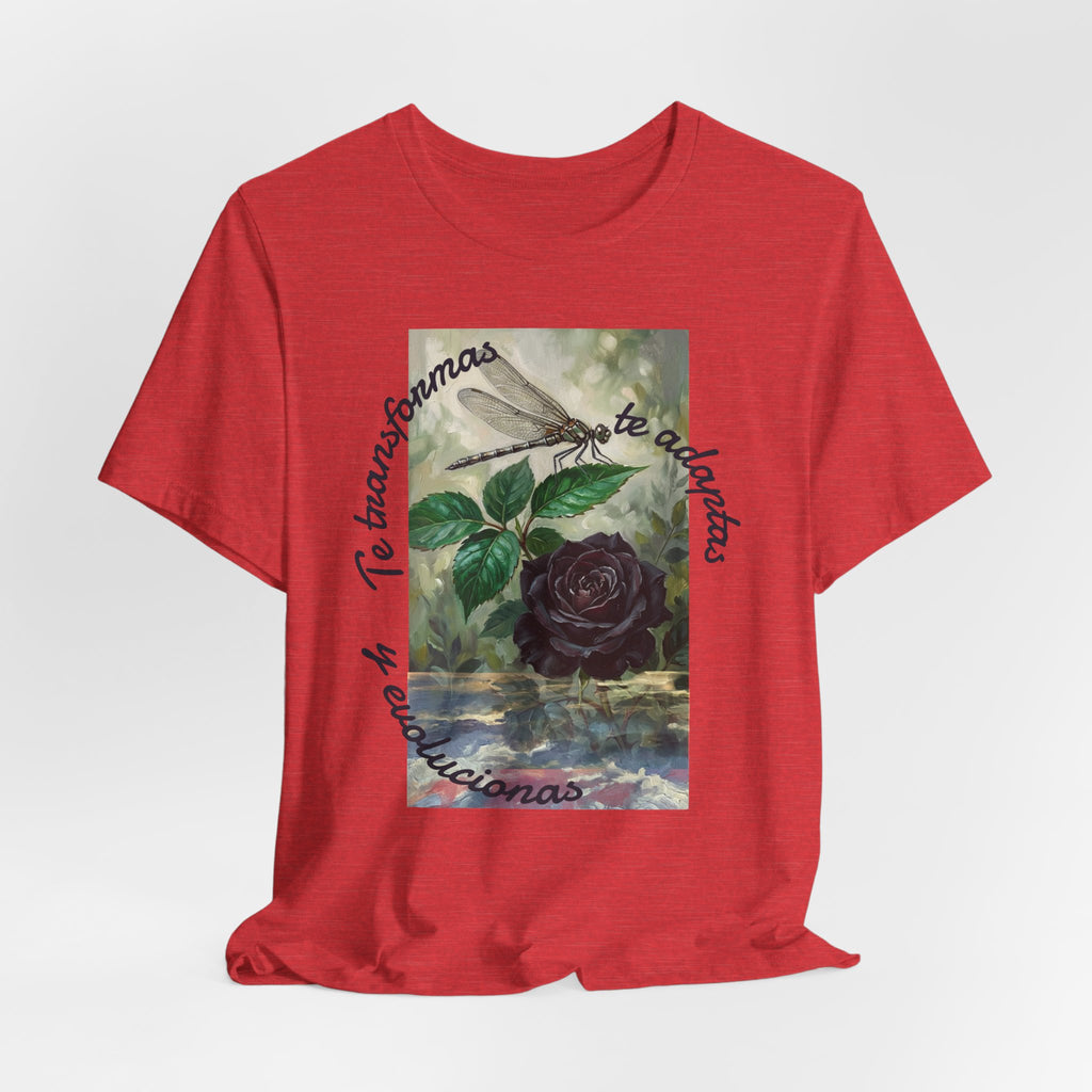 T‑Shirt — Vintage Botanical Dragonfly with Spanish Quote (“Te transformarás, te despertarás y evolucionas”)