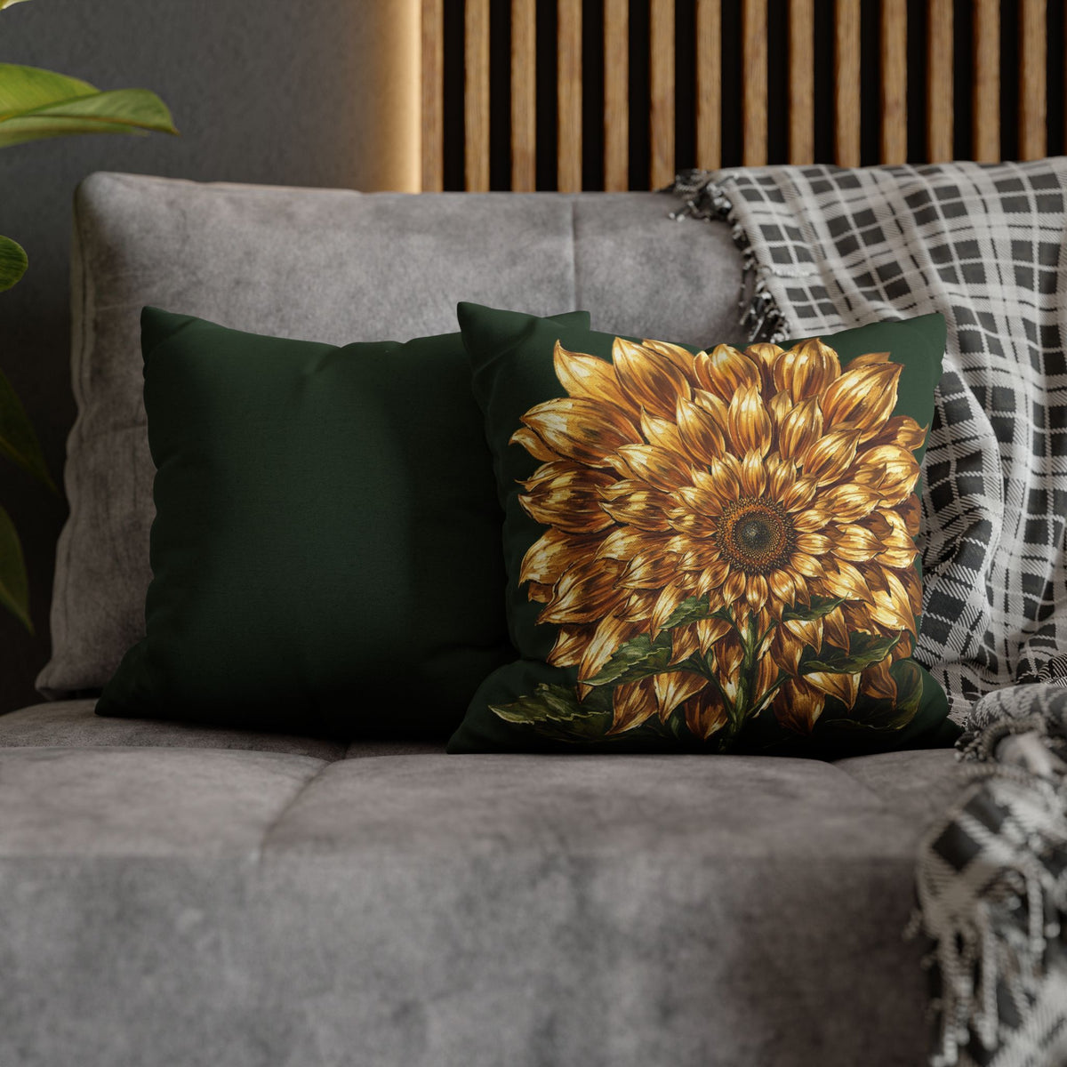 Sunflower Pattern Decorative Pillowcase — Golden Blooms Accent Cushion Cover