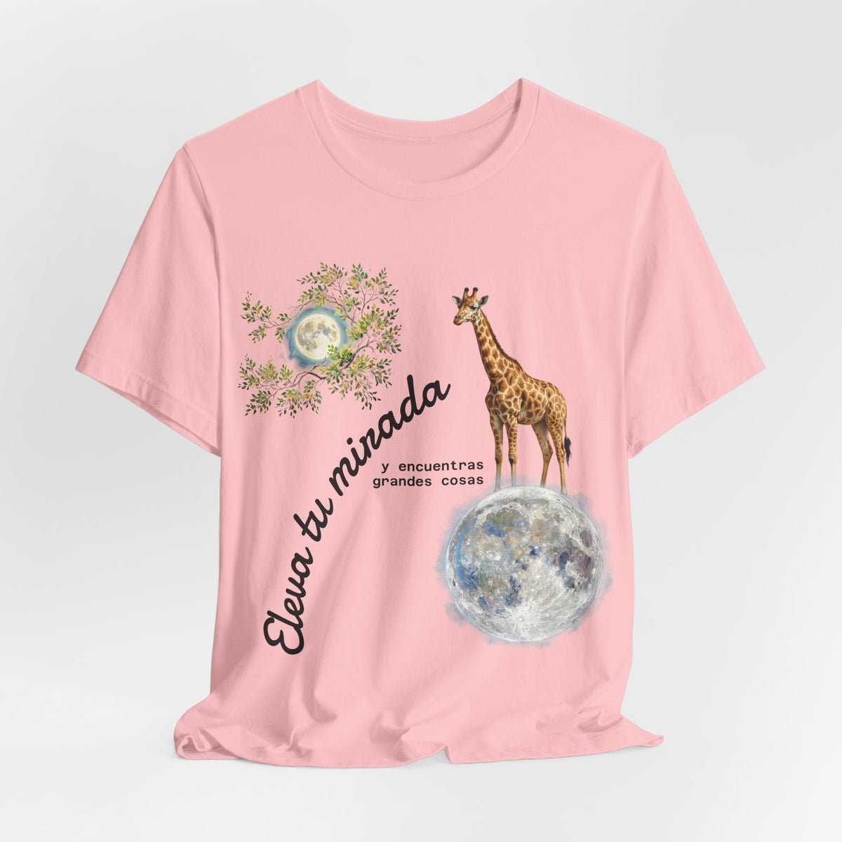 Giraffe Moon Tee — "Eleva tu mirada" Inspirational Graphic T-Shirt