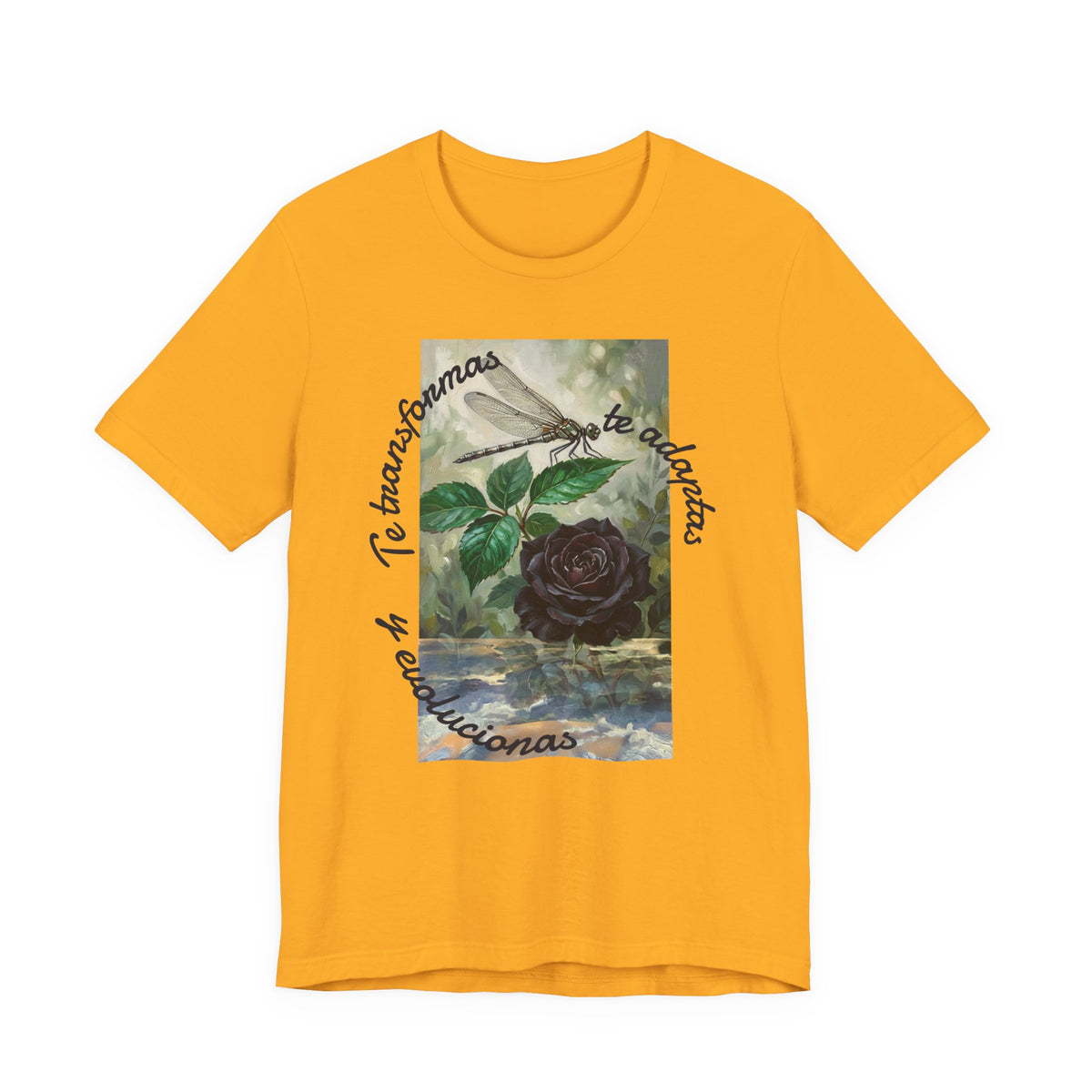 T‑Shirt — Vintage Botanical Dragonfly with Spanish Quote (“Te transformarás, te despertarás y evolucionas”)