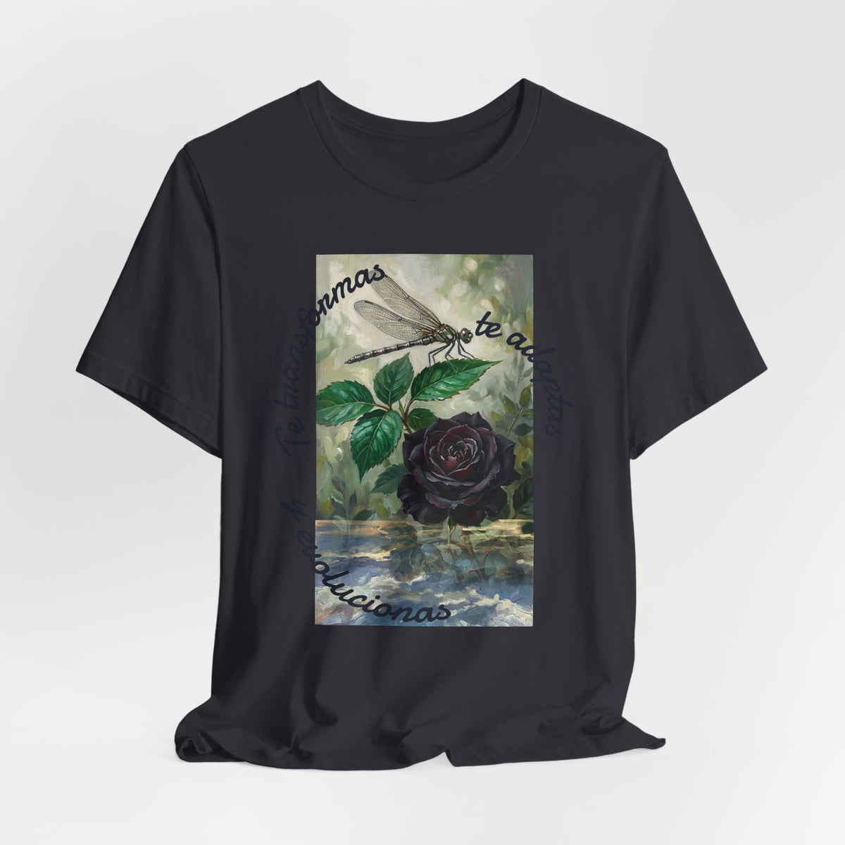 T‑Shirt — Vintage Botanical Dragonfly with Spanish Quote (“Te transformarás, te despertarás y evolucionas”)