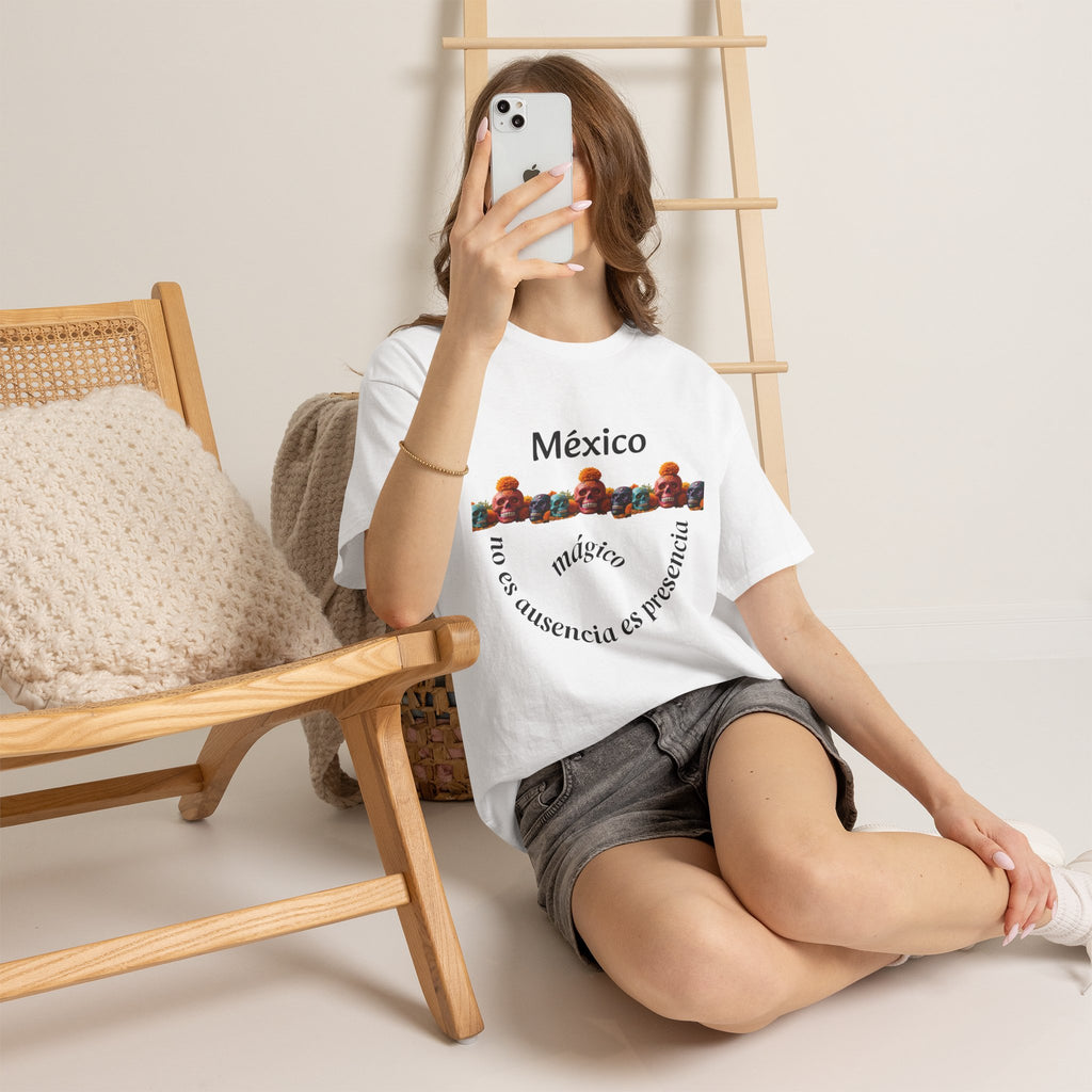 México Mágico Tee - "no es ausencia es presencia" Día de Muertos Tribute T-Shirt