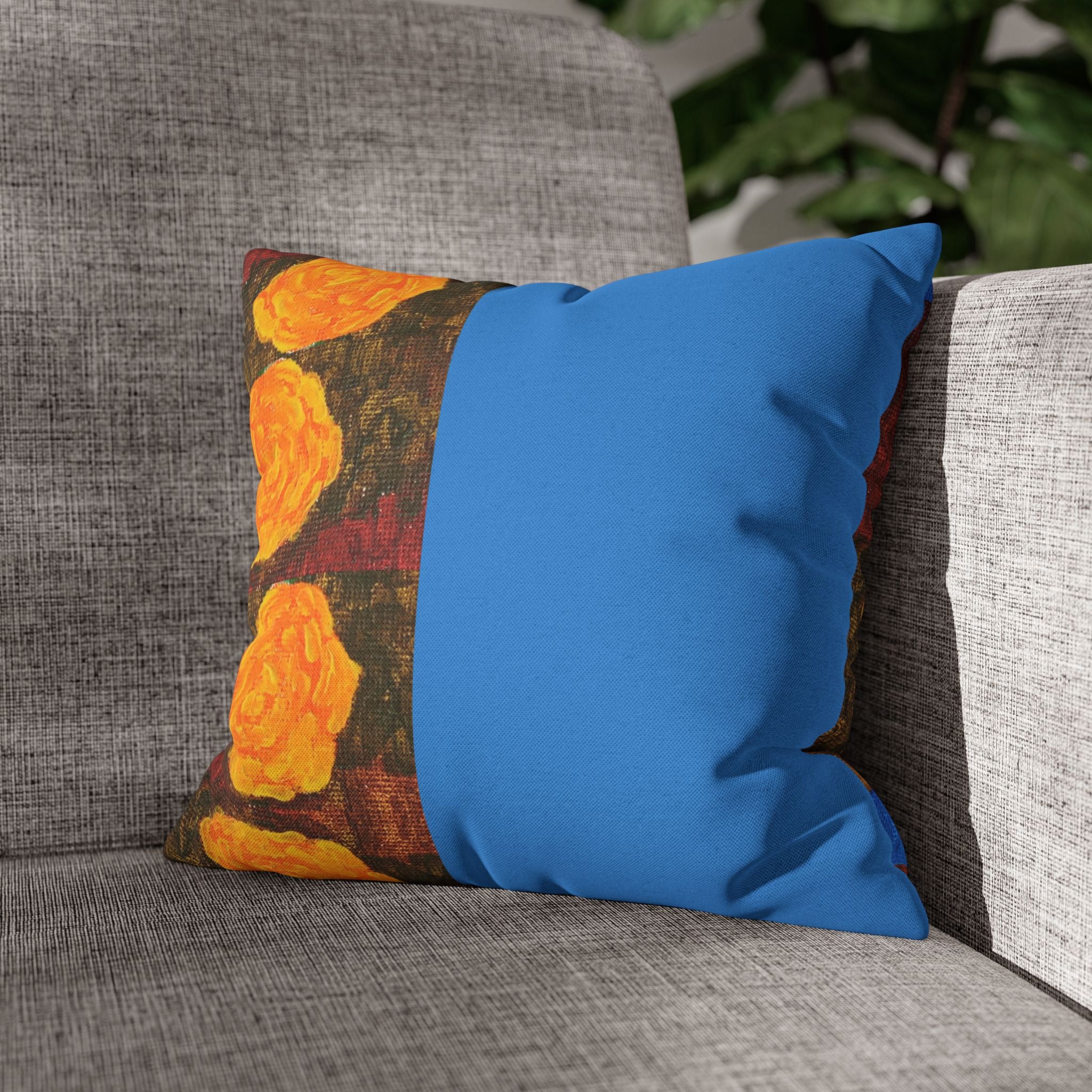 Solo Funda, no incluye relleno. Floral Block Throw Pillowcase — Yellow Rose Art on Blue
