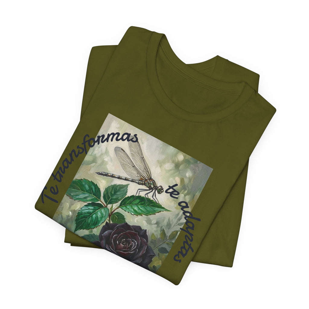 T‑Shirt — Vintage Botanical Dragonfly with Spanish Quote (“Te transformarás, te despertarás y evolucionas”)