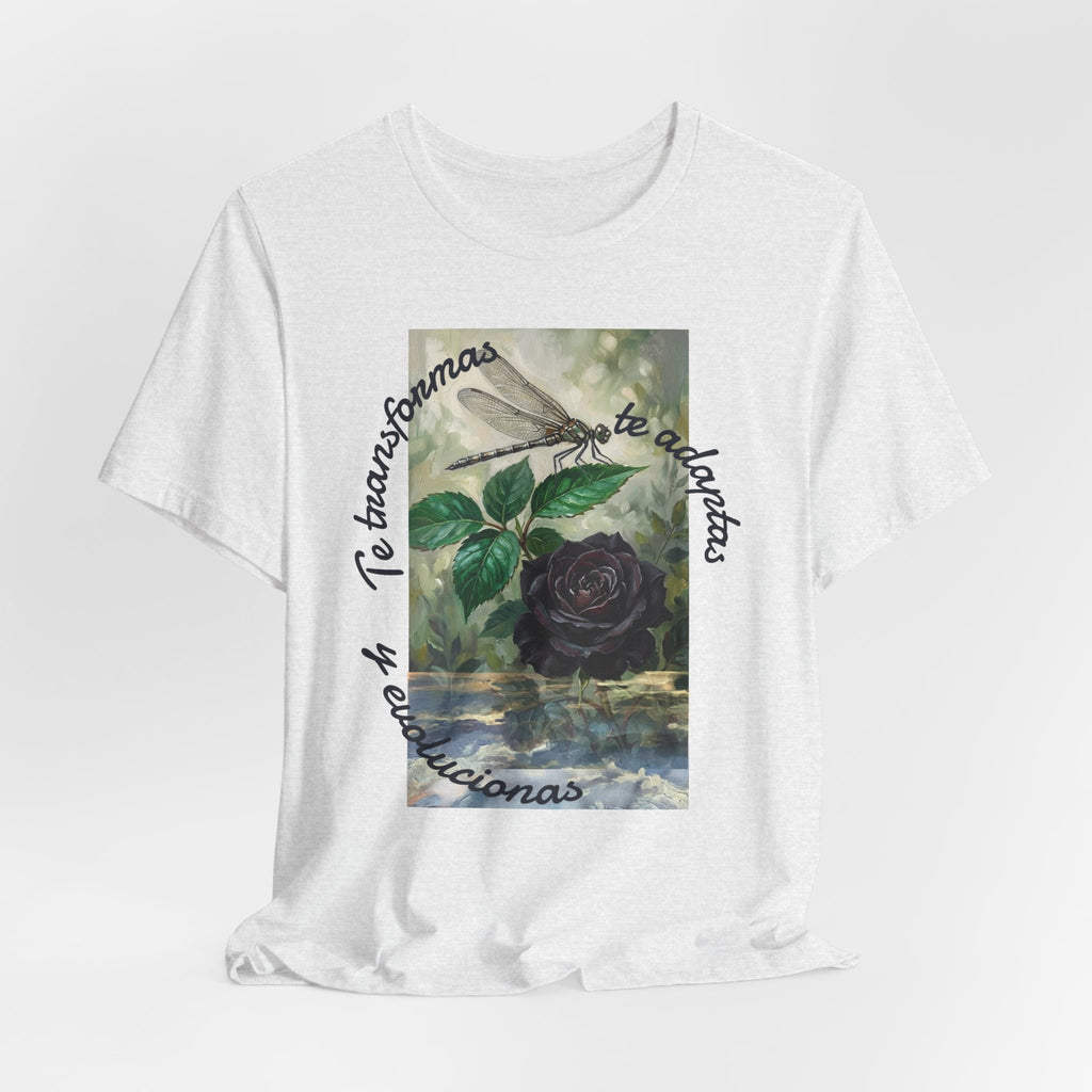 T‑Shirt — Vintage Botanical Dragonfly with Spanish Quote (“Te transformarás, te despertarás y evolucionas”)
