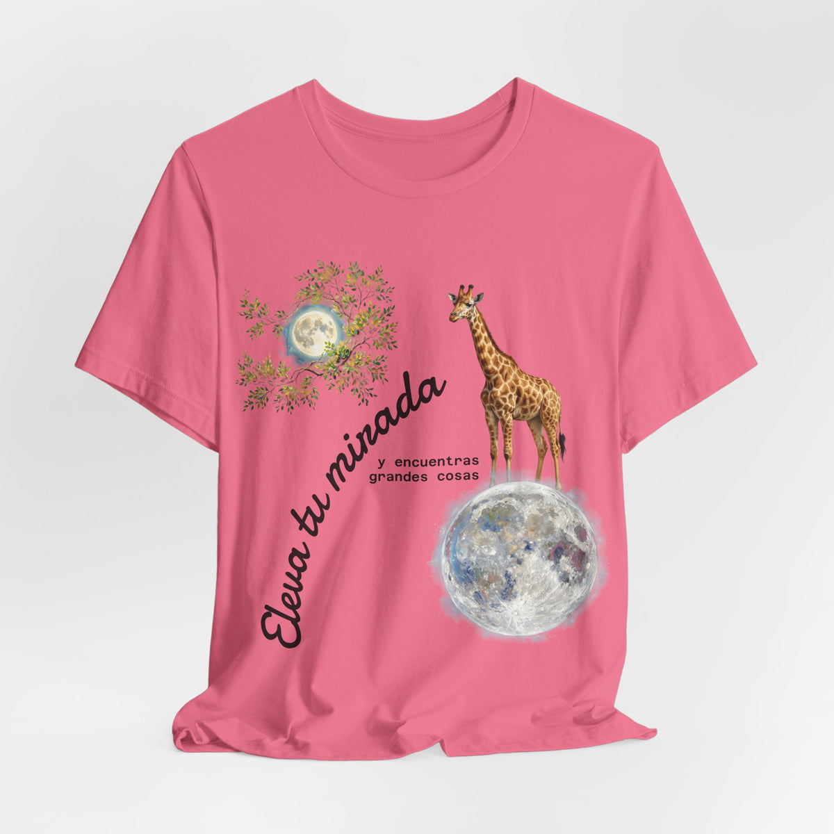 Giraffe Moon Tee — "Eleva tu mirada" Inspirational Graphic T-Shirt