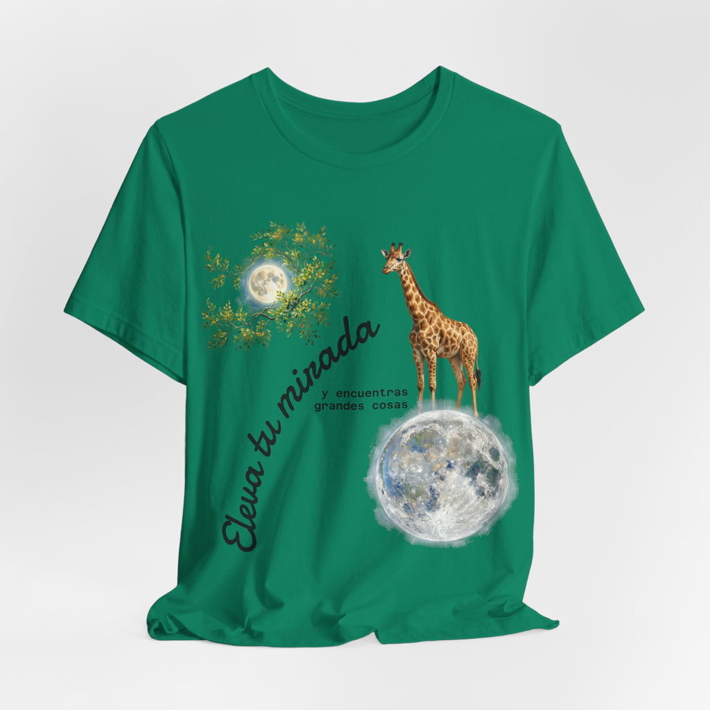Giraffe Moon Tee — "Eleva tu mirada" Inspirational Graphic T-Shirt