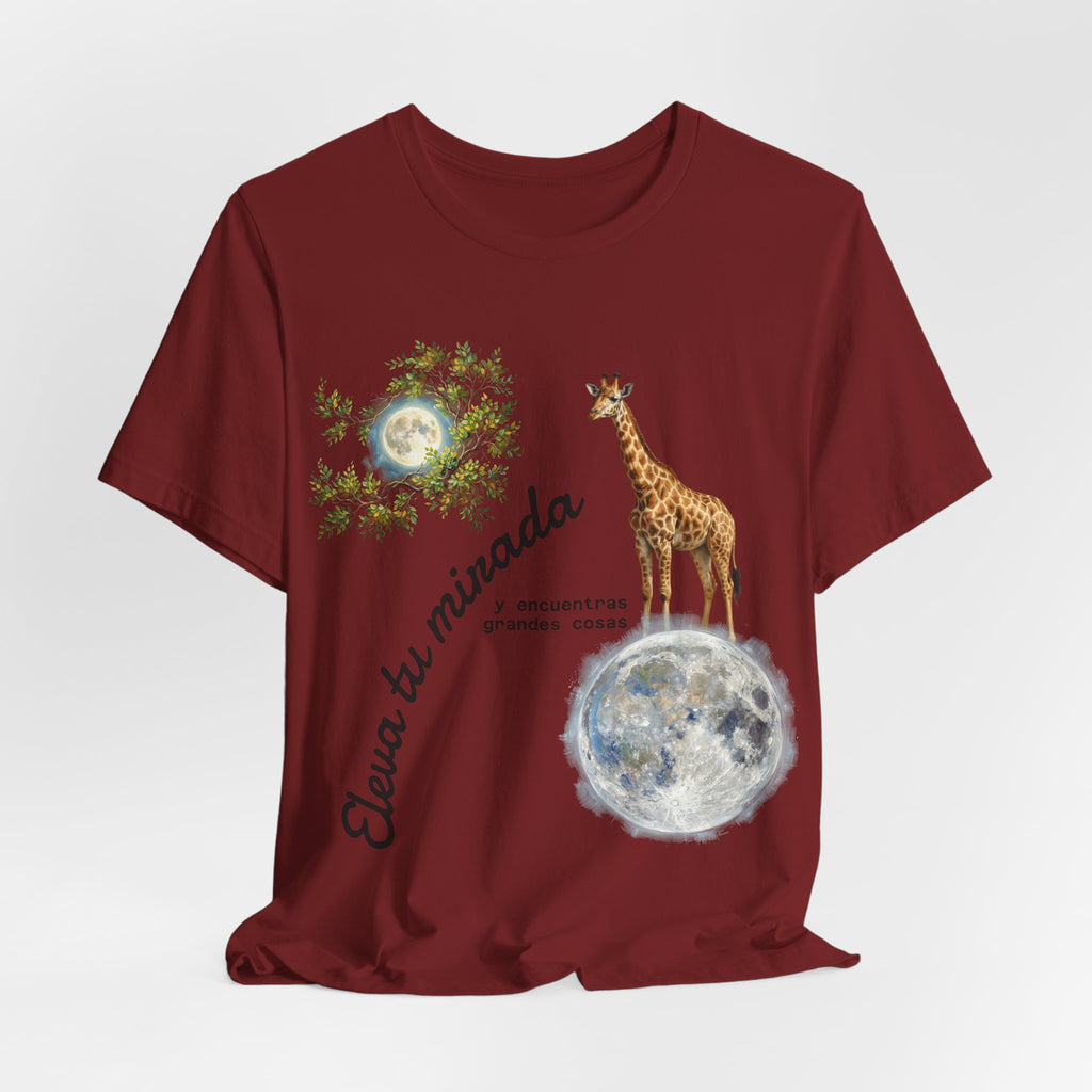 Giraffe Moon Tee — "Eleva tu mirada" Inspirational Graphic T-Shirt