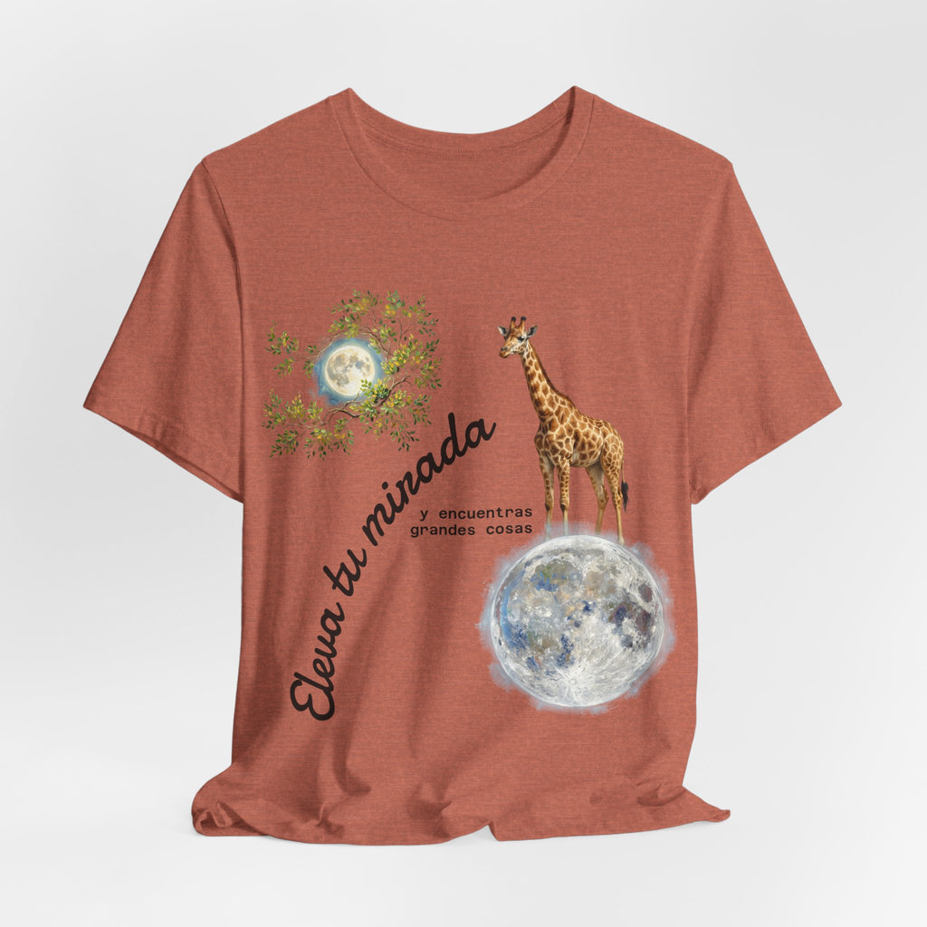 Giraffe Moon Tee — "Eleva tu mirada" Inspirational Graphic T-Shirt