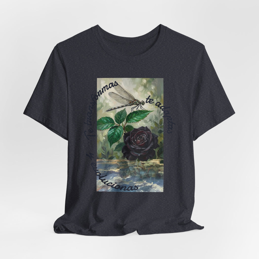 T‑Shirt — Vintage Botanical Dragonfly with Spanish Quote (“Te transformarás, te despertarás y evolucionas”)