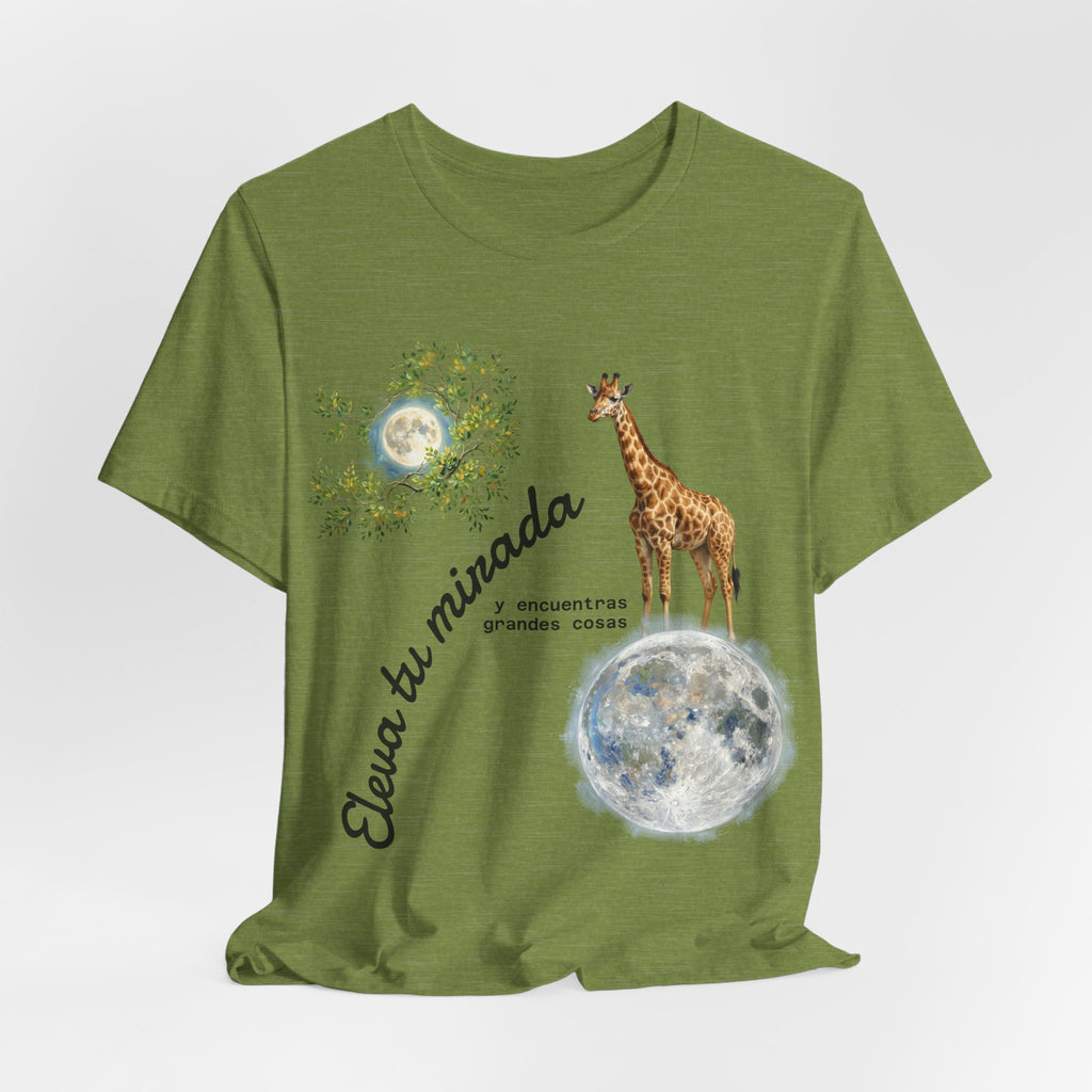 Giraffe Moon Tee — "Eleva tu mirada" Inspirational Graphic T-Shirt