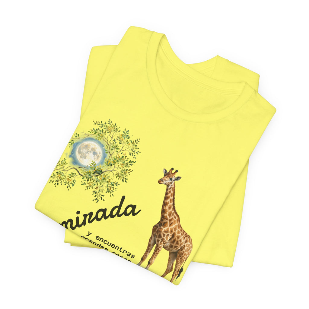 Giraffe Moon Tee — "Eleva tu mirada" Inspirational Graphic T-Shirt