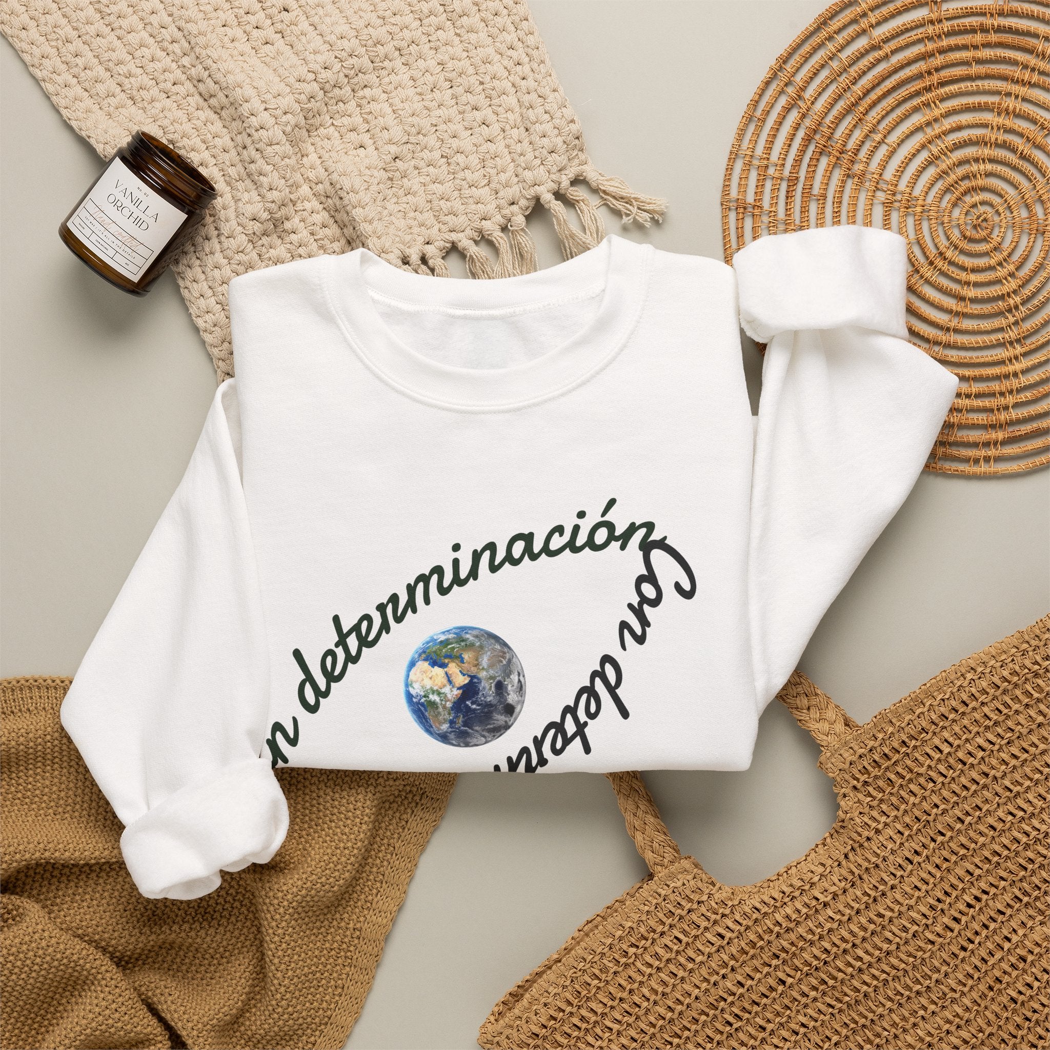 Crewneck Sweatshirt — "Con determinación" Earth & Sloth Eco Graphic