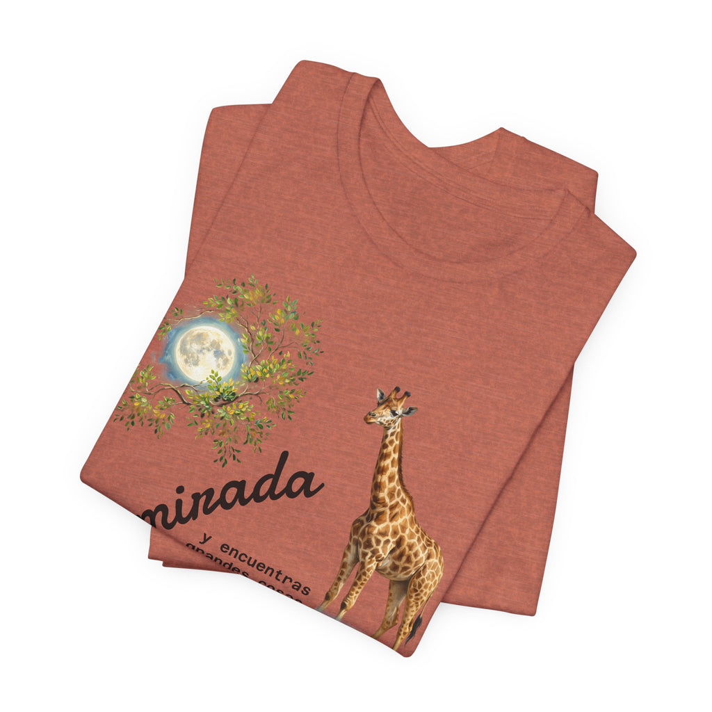 Giraffe Moon Tee — "Eleva tu mirada" Inspirational Graphic T-Shirt