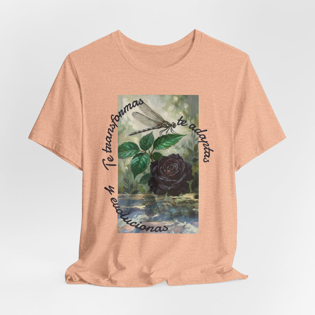 T‑Shirt — Vintage Botanical Dragonfly with Spanish Quote (“Te transformarás, te despertarás y evolucionas”)