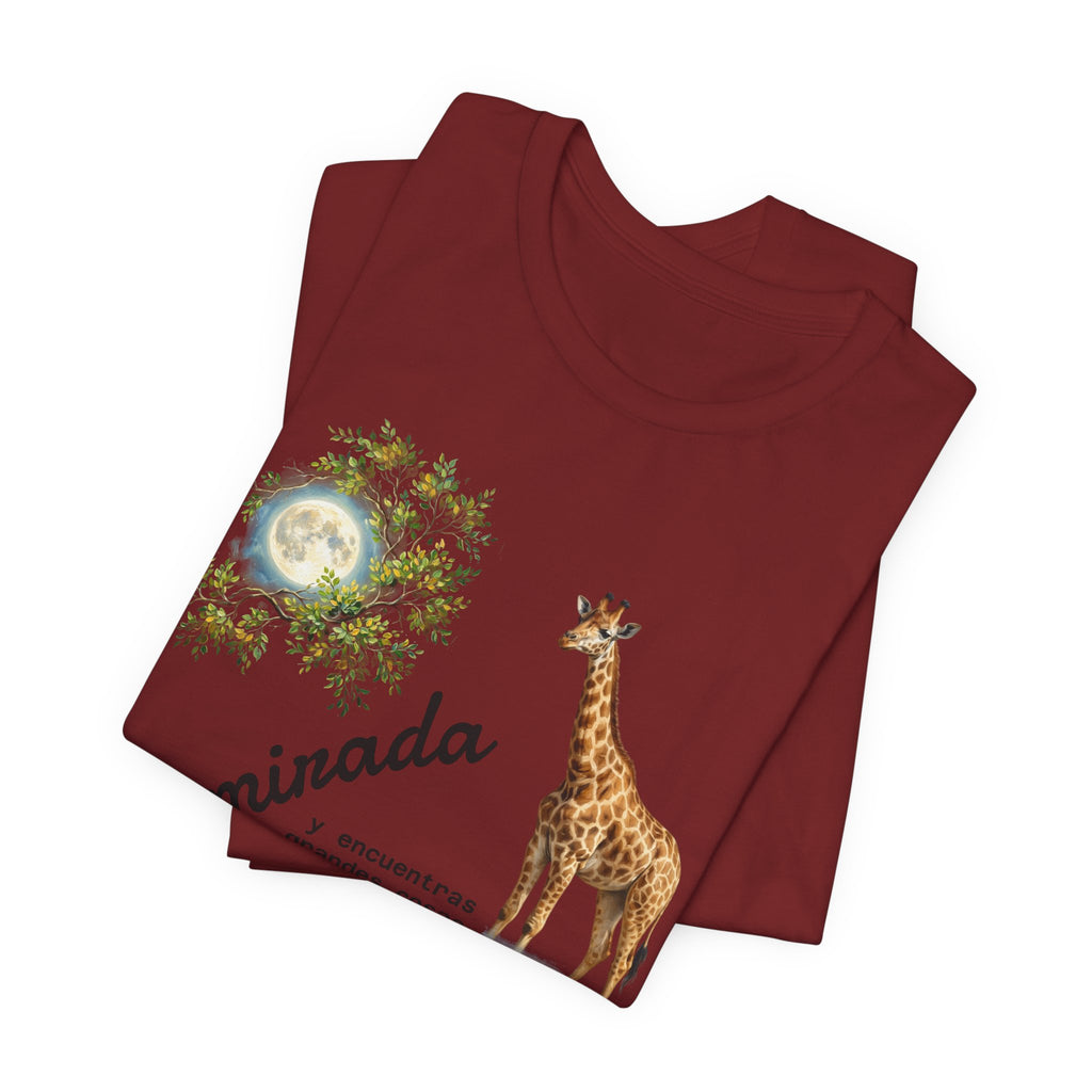 Giraffe Moon Tee — "Eleva tu mirada" Inspirational Graphic T-Shirt