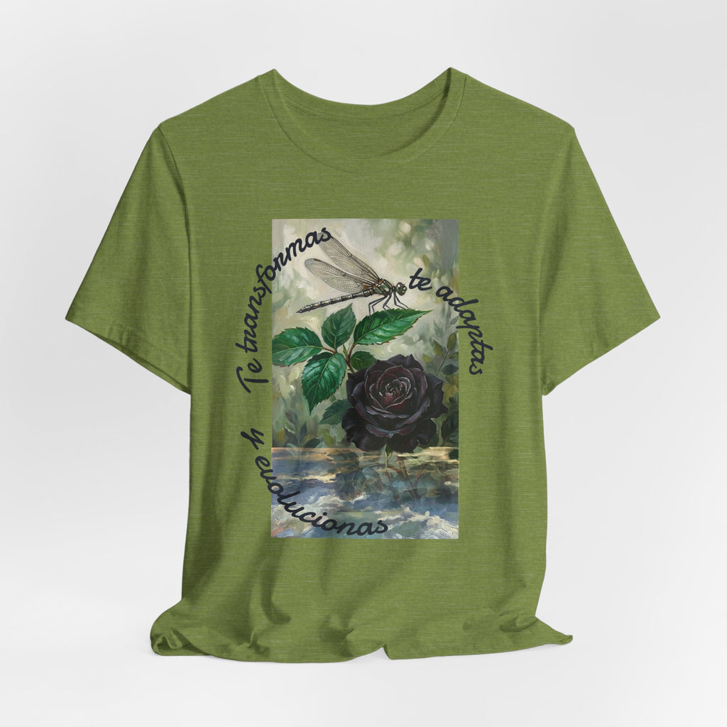 T‑Shirt — Vintage Botanical Dragonfly with Spanish Quote (“Te transformarás, te despertarás y evolucionas”)