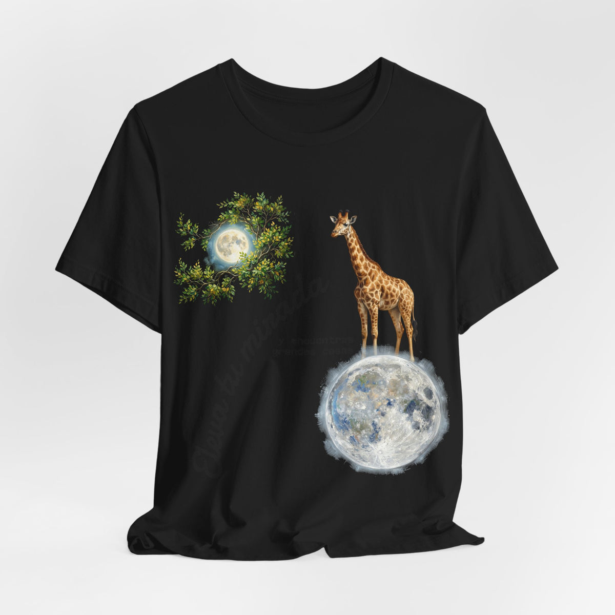 Giraffe Moon Tee — "Eleva tu mirada" Inspirational Graphic T-Shirt