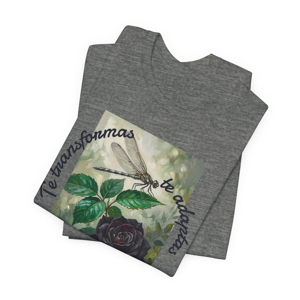 T‑Shirt — Vintage Botanical Dragonfly with Spanish Quote (“Te transformarás, te despertarás y evolucionas”)