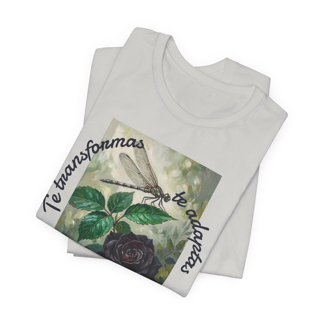 T‑Shirt — Vintage Botanical Dragonfly with Spanish Quote (“Te transformarás, te despertarás y evolucionas”)